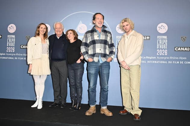 29th L Alpe d Huez Comedy Film Festival Opening Ceremony Pauline Clement, Andre Dussolier, Armelle Patron, Emmanuel Patron and Thomas Soliveres arriving to the Opening ceremony of the 29th Comedy Film Festival in L Alpe d’Huez, France, on January 19, 2026. Photo by Mireille Ampilhac ABACAPRESS.COM L Alpe d Huez France  Copyright: xAmpilhacxMireille ABACAx