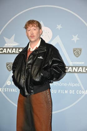29th L Alpe d Huez Comedy Film Festival Opening Ceremony Eddy De Pretto arriving to the Opening ceremony of the 29th Comedy Film Festival in L Alpe d’Huez, France, on January 19, 2026. Photo by Mireille Ampilhac ABACAPRESS.COM L Alpe d Huez France  Copyright: xAmpilhacxMireille ABACAx