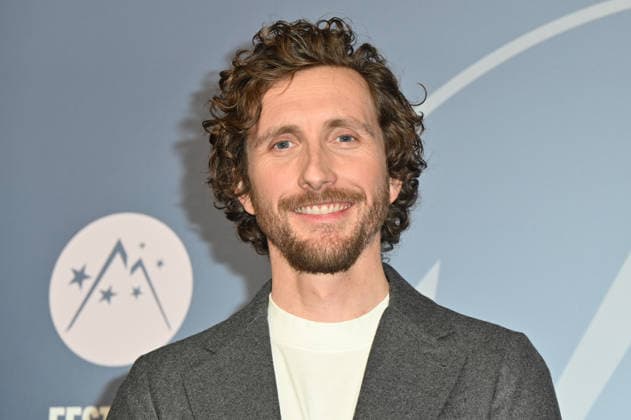 29th L Alpe d Huez Comedy Film Festival Opening Ceremony Baptiste Lecaplain arriving to the Opening ceremony of the 29th Comedy Film Festival in L Alpe d’Huez, France, on January 19, 2026. Photo by Mireille Ampilhac ABACAPRESS.COM L Alpe d Huez France  Copyright: xAmpilhacxMireille ABACAx