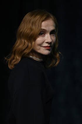 Cesar Revelations 2026 Photocall In Paris. FC PARIS, FRANCE - JANUARY 19 Isabelle Huppert attend the Cesar - Revelations 2026 Photocall at Elysee Montmartre on January 19, 2026 in Paris, France. Photo by Franck Castel ABACAPRESS.COM Paris France  Copyright: xCastelxFranck ABACAx