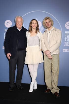 29eme Festival International du Film de Comedie de lAlpe dHuez 2026 International Alpe d Huez Comedy Film Festival Andre Dussollier, Pauline Clement et Thomas Soliveres 452324 2026 01 19 Alpe d Huez France  Copyright: xIsabellexVautierx xStarfacex STAR_452324_024