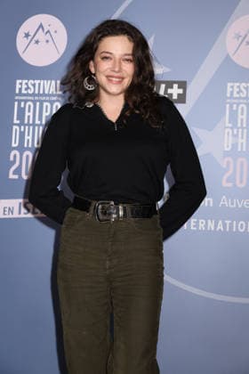 29eme Festival International du Film de Comedie de lAlpe d Huez 2026 International Alpe d Huez Comedy Film Festival Zoe Adjani 452324 2026 01 19 Alpe d Huez France  Copyright: xIsabellexVautierx xStarfacex STAR_452324_041