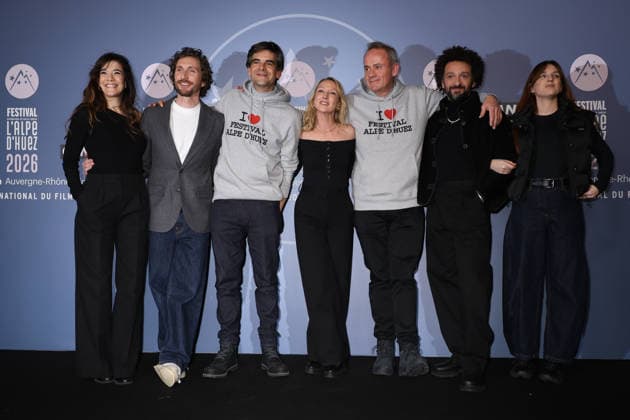 29eme Festival International du Film de Comedie de lAlpe dHuez 2026 International Alpe dHuez Comedy Film Festival Melanie Doutey, Baptiste Lecaplain, Clement Lemoine, Audrey Lamy, Frederic Cassoly, William Lebghil et Alison Wheeler 452324 2026 01 19 Alpe dHuez France  Copyright: xIsabellexVautierx xStarfacex STAR_452324_050