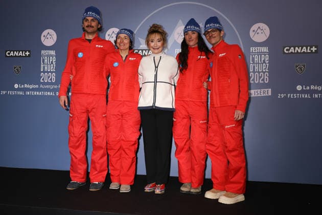 29eme Festival International du Film de Comedie de lAlpe dHuez 2026 International Alpe d Huez Comedy Film Festival Marie Anne Chazel and the jury monitors from the Auvergne Rhone Alpes Region 452324 2026 01 19 Alpe dHuez France  Copyright: xIsabellexVautierx xStarfacex STAR_452324_109