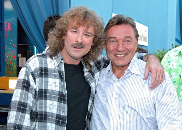 ARCHIV: Wolfgang Petry Sänger Wolfgang Wolle Petry mit Karel Gott anläßlich der ARD-Fernsehshow Immer wieder sonntags , 2003 ARCHIVAUFNAHME, Datum geschätzt 20260118JWM0108 *** ARCHIVE Wolfgang Petry Singer Wolfgang Wolle Petry with Karel Gott on the occasion of the ARD TV show Immer wieder sonntags , 2003 ARCHIVE RECORDING, date estimated 20260118JWM0108