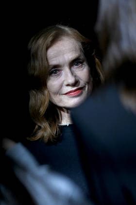 Cesar Revelations 2026 Photocall In Paris. FC PARIS, FRANCE - JANUARY 19 Isabelle Huppert attend the Cesar - Revelations 2026 Photocall at Elysee Montmartre on January 19, 2026 in Paris, France. Photo by Franck Castel ABACAPRESS.COM Paris France  Copyright: xCastelxFranck ABACAx
