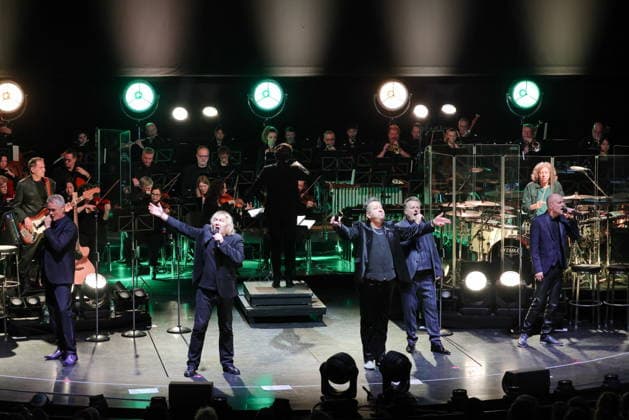 19 01 2026, Die Prinzen, Saenger, in concert live at Friedrichstadtpalast, Berlin, Sebastian Krumbiegel, Tobias Künzel, Wolfgang Lenk, Jens Sembdner, Henri Schmidt, Berlin