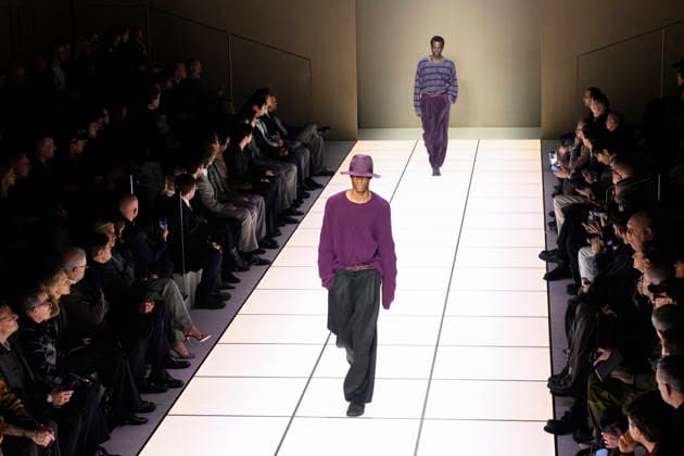 Milan Fashion Week - Men F W 2026-27 Giorgio Armani Fashion Show Vibes Milan, Italy Milan Fashion Week - Men F W 2026-27 Giorgio Armani Fashion Show Vibes Milan, Italy 19th January 2026 SGPItalia id 134325_003 Not Exclusive  Copyright: xALFONSOxCATALANO SGPITALIAx
