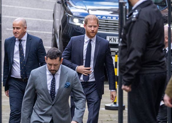January 20, 2026, London, England, United Kingdom: Prince HARRY, the Duke of Sussex, arrives at the Royal Courts Of Justice, central London, for the second day of trial over allegations of unlawful information gathering brought against Associated Newspapers Limited (ANL) by seven people - the Duke of Sussex, Baroness Doreen Lawrence, Sir Elton John, David Furnish, Liz Hurley, Sadie Frost and Sir Simon Hughes. London United Kingdom - ZUMAs262 20260120_zip_s262_008 Copyright: xTayfunxSalcix