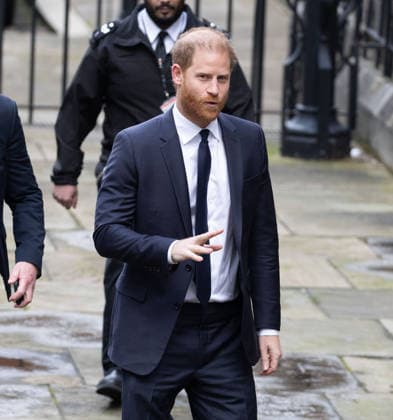 January 20, 2026, London, England, United Kingdom: Prince HARRY, the Duke of Sussex, arrives at the Royal Courts Of Justice, central London, for the second day of trial over allegations of unlawful information gathering brought against Associated Newspapers Limited (ANL) by seven people - the Duke of Sussex, Baroness Doreen Lawrence, Sir Elton John, David Furnish, Liz Hurley, Sadie Frost and Sir Simon Hughes. London United Kingdom - ZUMAs262 20260120_zip_s262_007 Copyright: xTayfunxSalcix