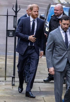 January 20, 2026, London, England, United Kingdom: Prince HARRY, the Duke of Sussex, arrives at the Royal Courts Of Justice, central London, for the second day of trial over allegations of unlawful information gathering brought against Associated Newspapers Limited (ANL) by seven people - the Duke of Sussex, Baroness Doreen Lawrence, Sir Elton John, David Furnish, Liz Hurley, Sadie Frost and Sir Simon Hughes. London United Kingdom - ZUMAs262 20260120_zip_s262_012 Copyright: xTayfunxSalcix