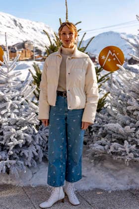 CELEBRITES : Festival International de Comedie - Alpe Huez - 20 01 2026 ALPE D HUEZ, FRANCE - Pauline ClÃ ment attends the Chers Parents Photocall during the 29th L Alpe d Huez International Comedy Film Festival on January 20, 2026 in Alpe d Huez, France. Photo by Sandrine Thesillat PsNewZ  Copyright: xSandrinexTHESILLATx