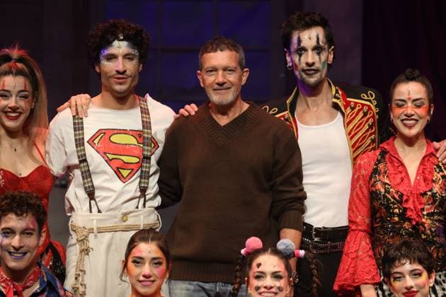 Antonio Banderas presents Godspell, The Musical in Madrid Antonio Banderas, along with the rest of the cast, during the presentation of Godspell, The Musical at the Gran Teatro Pavón, on January 20, 2026, in Madrid Spain FAMOUS MUSICAL GOSPELL Raú Madrid Madrid Madrid Spain  Copyright: xRaulxTerrelx 7231319