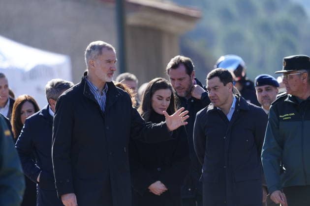 20-01-2026 Cordoba Queen Letizia and King Felipe visited the Adamuz command post in Cordoba after the railway accident in Adamuz. No Spain Â  Copyright: xPPEx