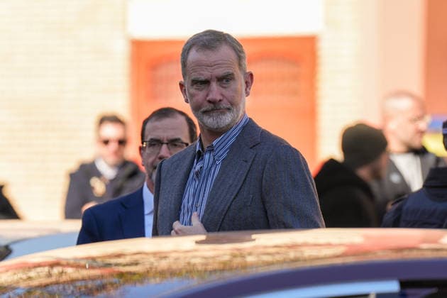 King Felipe VI and Queen Letizia visit Adamuz to offer their support to the victims of the accident King Felipe VI and Queen Letizia, on their arrival at the Poniente Sur Civic Center in Cordoba where the information point for relatives of the victims of the train accident in which at least 41 people died and more than a hundred were injured on January 20, 2026 in Cordoba Andalusia, Spain The Royal Family has brought forward their return to Spain from Greece and reduced their agenda to be able to travel to Cordoba after the train accident in Adamuz, which last Sunday, January 18, caused at least 41 deaths and a hundred injured The King Felipe VI and Queen Letizia, wanted to show their interest and offer their support to the victims of the  Copyright: xFranciscoxJ.xOlmox 7231741