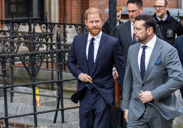 January 20, 2026, London, England, United Kingdom: Prince HARRY, the Duke of Sussex, leaves the Royal Courts Of Justice, central London, afterr the second day of trial over allegations of unlawful information gathering brought against Associated Newspapers Limited (ANL) by seven people - the Duke of Sussex, Baroness Doreen Lawrence, Sir Elton John, David Furnish, Liz Hurley, Sadie Frost and Sir Simon Hughes. London United Kingdom - ZUMAs262 20260120_zip_s262_017 Copyright: xTayfunxSalcix