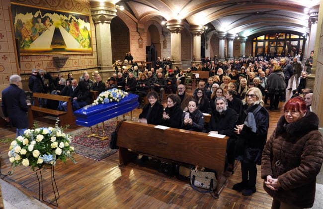 Milan, Funeral of Tony Dallara in the Basilica of Corpus Domini on Via Pagano, 8 in the photo his wife Patrizia and daughters Natasha and Lisa  Copyright: xDuilioxPiaggesix xipa-agency.netx xDuilioxPiaggesix IPA_Agency_IPA70332448