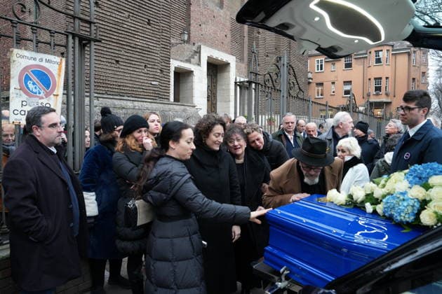 Milan, Funeral of Tony Dallara in the Basilica of Corpus Domini on Via Pagano, 8 in the photo his wife Patrizia and daughters Natasha and Lisa  Copyright: xDuilioxPiaggesix xipa-agency.netx xDuilioxPiaggesix IPA_Agency_IPA70332514