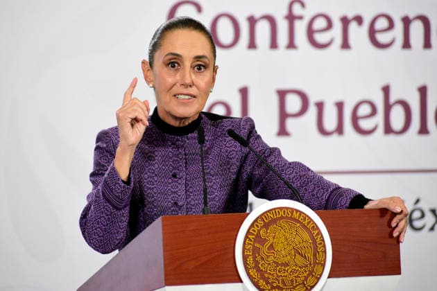 MexicoÃ¢â‚¬â ¢s President Claudia Sheinbaum Pardo speaks about the measles outbreak and vaccination campaigns during a briefing conference at the National Palace. on January 20, 2026, in Mexico City, Mexico. Mexico City Mexico - ZUMAe321 20260120_zia_e321_009 Copyright: xLuisxBarronx