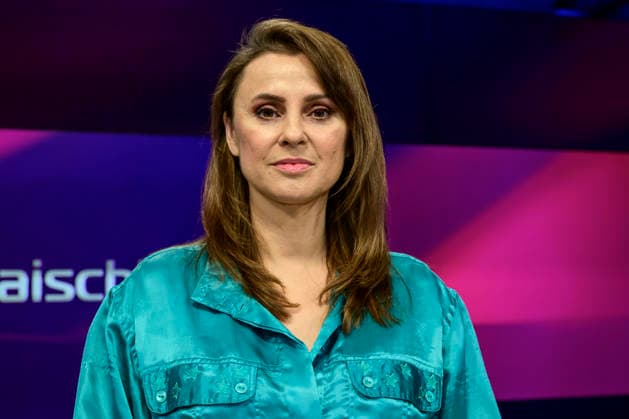 GER, Berlin, studio, guest on maischberger, political talk show, TV, format, with host Sandra Maischberger, Das Erste, from Adlershof at Studio 20, pictured from left Jagoda Marinic author , January 20, 2026, Copyright: HMBxMedia UwexKoch