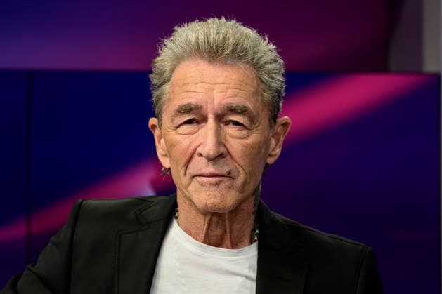 GER, Berlin, studio, guest on maischberger, political talk show, TV, format, with host Sandra Maischberger, Das Erste, from Adlershof at Studio 20, pictured from left Peter Maffay musician , January 20, 2026, Copyright: HMBxMedia UwexKoch