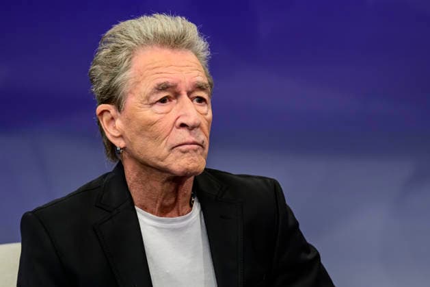 GER, Berlin, studio, guest on maischberger, political talk show, TV, format, with host Sandra Maischberger, Das Erste, from Adlershof at Studio 20, pictured from left Peter Maffay musician , January 20, 2026, Copyright: HMBxMedia UwexKoch