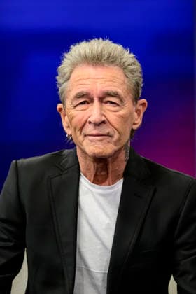 GER, Berlin, studio, guest on maischberger, political talk show, TV, format, with host Sandra Maischberger, Das Erste, from Adlershof at Studio 20, pictured from left Peter Maffay musician , January 20, 2026, Copyright: HMBxMedia UwexKoch