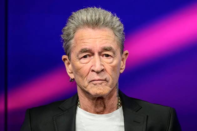 GER, Berlin, studio, guest on maischberger, political talk show, TV, format, with host Sandra Maischberger, Das Erste, from Adlershof at Studio 20, pictured from left Peter Maffay musician , January 20, 2026, Copyright: HMBxMedia UwexKoch