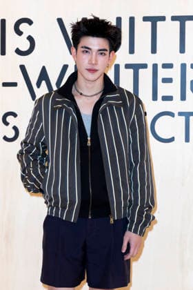Nattawat Jirochtikul - Photocall of the Vuitton Show, Menswear Fall Win Collection as part of Paris Fashion Week, France, January, 2026 Olivier Borde Bestimage Photocall of the Vuitton Show, Menswear Fall Win Collection as part of Paris Fashion Week, France, January, 2026 Olivier Borde Bestimage Vienna Austria  Copyright: xOLIVIERxBORDEx xBESTIMAGExOLIVIERxBORDEx xBESTIMAGEx