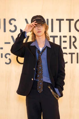 PFW Louis Vuitton Photocall EB Xu Minghao aka The 8 attends the Louis Vuitton Menswear Fall Winter 2026-2027 show as part of Paris Fashion Week on January 20, 2026 in Paris, France. Photo by Eliot Blondet ABACAPRESS.COM Paris France France  Copyright: xBlondetxEliot ABACAx