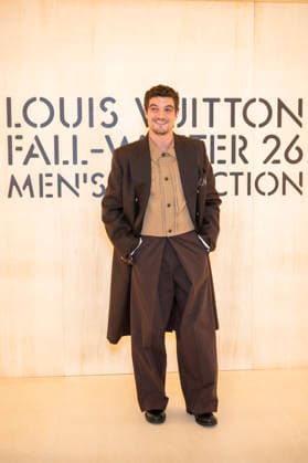 PFW Louis Vuitton Photocall EB Niels Schneider attends the Louis Vuitton Menswear Fall Winter 2026-2027 show as part of Paris Fashion Week on January 20, 2026 in Paris, France. Photo by Eliot Blondet ABACAPRESS.COM Paris France France  Copyright: xBlondetxEliot ABACAx