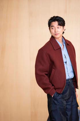 PFW Louis Vuitton Photocall EB Gong Yoo attends the Louis Vuitton Menswear Fall Winter 2026-2027 show as part of Paris Fashion Week on January 20, 2026 in Paris, France. Photo by Eliot Blondet ABACAPRESS.COM Paris France France  Copyright: xBlondetxEliot ABACAx
