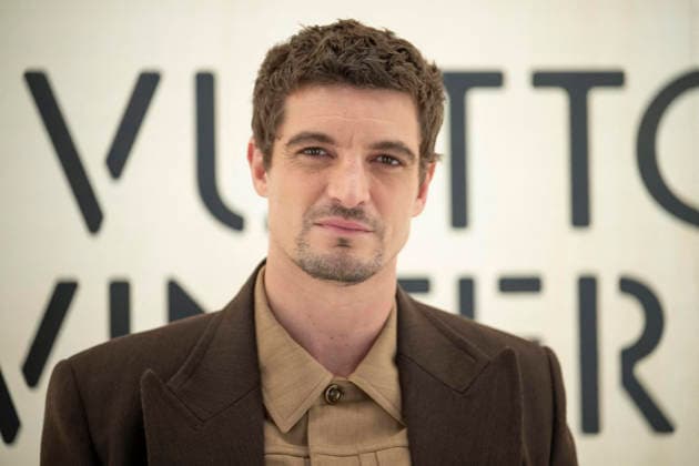 PFW Louis Vuitton Photocall EB Niels Schneider attends the Louis Vuitton Menswear Fall Winter 2026-2027 show as part of Paris Fashion Week on January 20, 2026 in Paris, France. Photo by Eliot Blondet ABACAPRESS.COM Paris France France  Copyright: xBlondetxEliot ABACAx