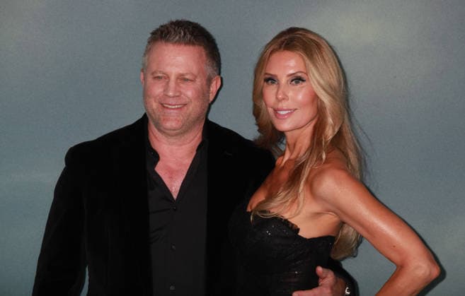 Shelter film premiere London, UK. Ric Roman Waugh and Tanya Waugh at the Shelter film premiere. Leicester Square. 20th January 2026. LMK11-S200126 001. Steve Bealing Landmark Media 