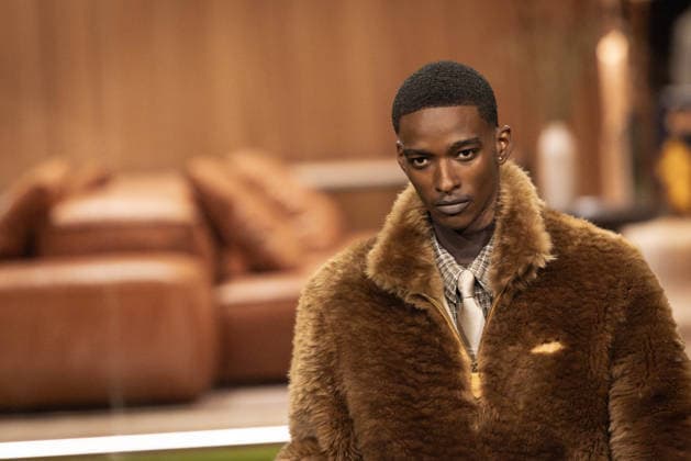 PFW - Louis Vuitton Menswear Ready-to-wear Fall-Winter 2026 2027 collection - Runway A model presents a creation for the Louis Vuitton Menswear Ready-to-wear Fall-Winter 2026 2027 collection as part of the Paris Fashion Week in Paris on January 20, 2026. Photo by Alexis Jumeau ABACAPRESS.COM Paris France  Copyright: xJumeauxAlexis ABACAx