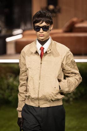 PFW - Louis Vuitton Menswear Ready-to-wear Fall-Winter 2026 2027 collection - Runway A model presents a creation for the Louis Vuitton Menswear Ready-to-wear Fall-Winter 2026 2027 collection as part of the Paris Fashion Week in Paris on January 20, 2026. Photo by Alexis Jumeau ABACAPRESS.COM Paris France  Copyright: xJumeauxAlexis ABACAx