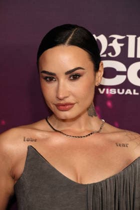 Infinite Icon: A Visual Memoir Premiere in Los Angeles Los Angeles World Premiere Of CJ 4DPLEXÃ¢â‚¬s Ã¢â‚¬ï¿½Infinite Icon: A Visual MemoirÃ¢â‚¬ Demi Lovato at the Los Angeles World Premiere Of CJ 4DPLEXÃ¢â‚¬s Ã¢â‚¬ï¿½Infinite Icon: A Visual MemoirÃ¢â‚¬ held at AMC The Grove 14 on January 20, 2026 in Beverly Grove, Los Angeles, California, United States., Credit:Xavier Collin Avalon USA, Los Angeles  Copyright: xXavierxCollinx xAvalonx 1067873364