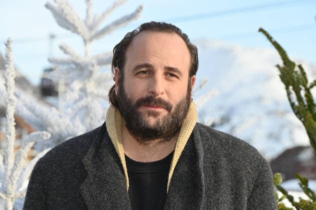 29th Comedy Film Festival - C est Qui L Amour - L Alpe Du Huez Vincent Macaigne attending the photocall of C’est quoi l’amour ? the 29th Comedy Film Festival in L Alpe d’Huez, France, on January 20, 2026. Photo by Mireille Ampilhac ABACAPRESS.COM L Alpe Du Huez France  Copyright: xAmpilhacxMireille ABACAx