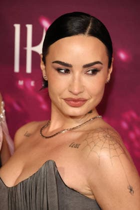 Infinite Icon: A Visual Memoir Premiere in Los Angeles Los Angeles World Premiere Of CJ 4DPLEXÃ¢â‚¬s Ã¢â‚¬ï¿½Infinite Icon: A Visual MemoirÃ¢â‚¬ Demi Lovato at the Los Angeles World Premiere Of CJ 4DPLEXÃ¢â‚¬s Ã¢â‚¬ï¿½Infinite Icon: A Visual MemoirÃ¢â‚¬ held at AMC The Grove 14 on January 20, 2026 in Beverly Grove, Los Angeles, California, United States., Credit:Xavier Collin Avalon USA, Los Angeles  Copyright: xXavierxCollinx xAvalonx 1067872848