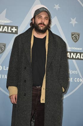 29th Comedy Film Festival - L Alpe Du Huez Vincent Macaigne posing for a photocall during the 29th Comedy Film Festival in L Alpe d’Huez, France, on January 20, 2026. Photo by Mireille Ampilhac ABACAPRESS.COM Paris France  Copyright: xAmpilhacxMireille ABACAx