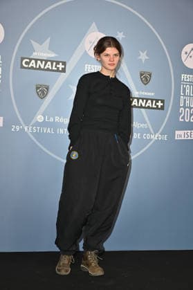 29th Comedy Film Festival - L Alpe Du Huez Celeste Brunnquell posing for a photocall during the 29th Comedy Film Festival in L Alpe d’Huez, France, on January 20, 2026. Photo by Mireille Ampilhac ABACAPRESS.COM Paris France  Copyright: xAmpilhacxMireille ABACAx