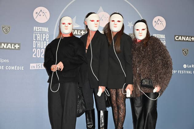 29th Comedy Film Festival - L Alpe Du Huez Nooance influencers posing for a photocall during the 29th Comedy Film Festival in L Alpe d’Huez, France, on January 20, 2026. Photo by Mireille Ampilhac ABACAPRESS.COM Paris France  Copyright: xAmpilhacxMireille ABACAx