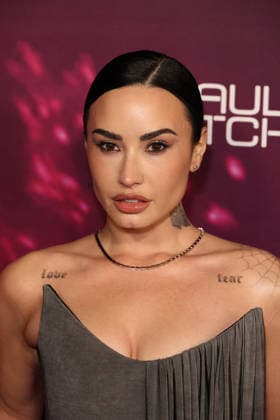 Infinite Icon: A Visual Memoir Premiere in Los Angeles Los Angeles World Premiere Of CJ 4DPLEXÃ¢â‚¬s Ã¢â‚¬ï¿½Infinite Icon: A Visual MemoirÃ¢â‚¬ Demi Lovato at the Los Angeles World Premiere Of CJ 4DPLEXÃ¢â‚¬s Ã¢â‚¬ï¿½Infinite Icon: A Visual MemoirÃ¢â‚¬ held at AMC The Grove 14 on January 20, 2026 in Beverly Grove, Los Angeles, California, United States., Credit:Xavier Collin Avalon USA, Los Angeles  Copyright: xXavierxCollinx xAvalonx 1067872654