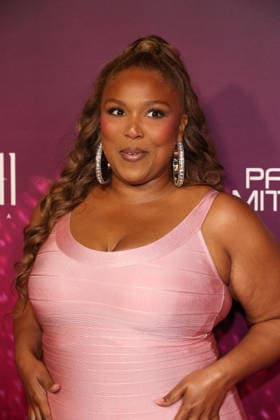 Infinite Icon: A Visual Memoir Premiere in Los Angeles Los Angeles World Premiere Of CJ 4DPLEXÃ¢â‚¬s Ã¢â‚¬ï¿½Infinite Icon: A Visual MemoirÃ¢â‚¬ Lizzo at the Los Angeles World Premiere Of CJ 4DPLEXÃ¢â‚¬s Ã¢â‚¬ï¿½Infinite Icon: A Visual MemoirÃ¢â‚¬ held at AMC The Grove 14 on January 20, 2026 in Beverly Grove, Los Angeles, California, United States., Credit:Xavier Collin Avalon USA, Los Angeles  Copyright: xXavierxCollinx xAvalonx 1067873555
