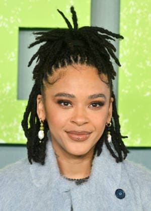 Yinka Bokinni attends Shelter UK Premiere at Cineworld Leicester Square in London, England. UK. Tuesday 20th January 2026 Copyright: xJamesxWarrenx ae63h920