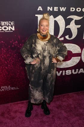 Infinite Icon: A Visual Memoir Premiere in Los Angeles #2 Los Angeles World Premiere Of CJ 4DPLEXÃ¢â‚¬s Ã¢â‚¬ï¿½Infinite Icon: A Visual MemoirÃ¢â‚¬ Sia at the Los Angeles World Premiere Of CJ 4DPLEXÃ¢â‚¬s Ã¢â‚¬ï¿½Infinite Icon: A Visual MemoirÃ¢â‚¬ held at AMC The Grove 14 on January 20, 2026 in Beverly Grove, Los Angeles, California, United States., Credit:Xavier Collin Avalon USA, Los Angeles  Copyright: xXavierxCollinx xAvalonx 1067875487