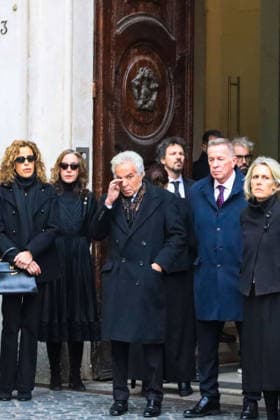 Rome, Death of Valentino Garavani - Chapel of Rest in Rome at his Foundation in Piazza Mignanelli - In the photo: GIANCARLO GIAMMETTI, Micaela Calabresi Marconi, Vernon Bruce Hoeksema, family members  Copyright: xGiandomenicoxD Angelox xipa-agency.netx xDxAngelo Landix IPA_Agency_IPA70364759