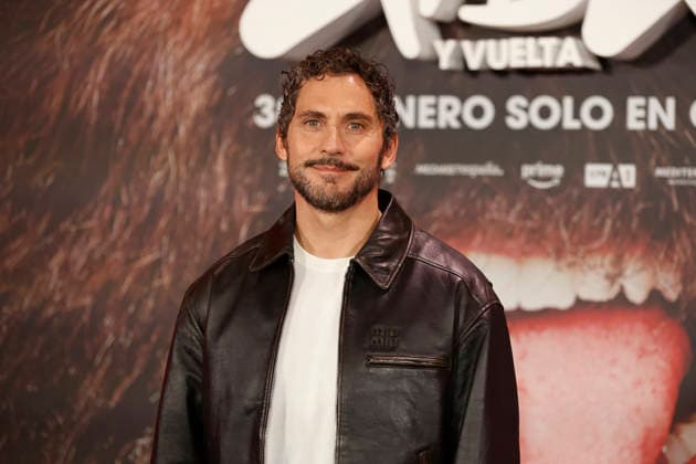 Photocall of the film Aída y Vuelta in Madrid The actor and film director Paco León poses at the photocall for the presentation of the film Aída y Vuelta at the Espacio Movistar in Gran Vía, on January 21, 2026, in Madrid Spain The film that will be the jump to the big screen of the series Aída on January 30, 2026 PHOTOCALL CINE AÍDA Y VUELTA PREMIERE JANUARY 21, 2026 Antonio Gutié Madrid Madrid Madrid Spain  Copyright: xAntonioxGutiÃ rrezx 7233893