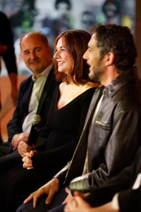 Photocall of the film Aída y Vuelta in Madrid The actress Miren Ibarguren and the actor and director Paco León during the press conference to present the film Aída y Vuelta at the Espacio Movistar in Gran Vía, on January 21, 2026, in Madrid Spain The film that will be the jump to the big screen of the series Aída on January 30, 2026 PHOTOCALL CINE AÍDA Y VUELTA PREMIERE JANUARY 21, 2026 Antonio Gutié Madrid Madrid Spain  Copyright: xAntonioxGutiÃ rrezx 7233988