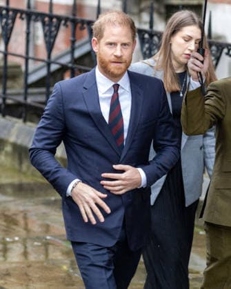 January 21, 2026, London, England, United Kingdom: Prince HARRY, the Duke of Sussex, arrives at the Royal Courts Of Justice, central London, ahead of giving evidence at the trial over allegations of unlawful information gathering brought against Associated Newspapers Limited (ANL) by seven people - the Duke of Sussex, Baroness Doreen Lawrence, Sir Elton John, David Furnish, Liz Hurley, Sadie Frost and Sir Simon Hughes. London United Kingdom - ZUMAs262 20260121_zip_s262_013 Copyright: xTayfunxSalcix